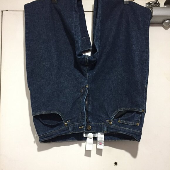 JONES SPORT CAPRI SHORTS SIZE 8 - Picture 6 of 8